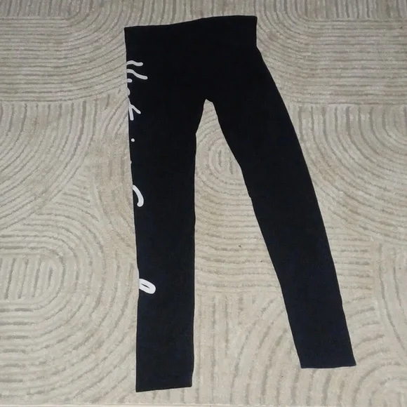Victoria secret black long leggings - Picture 4 of 4